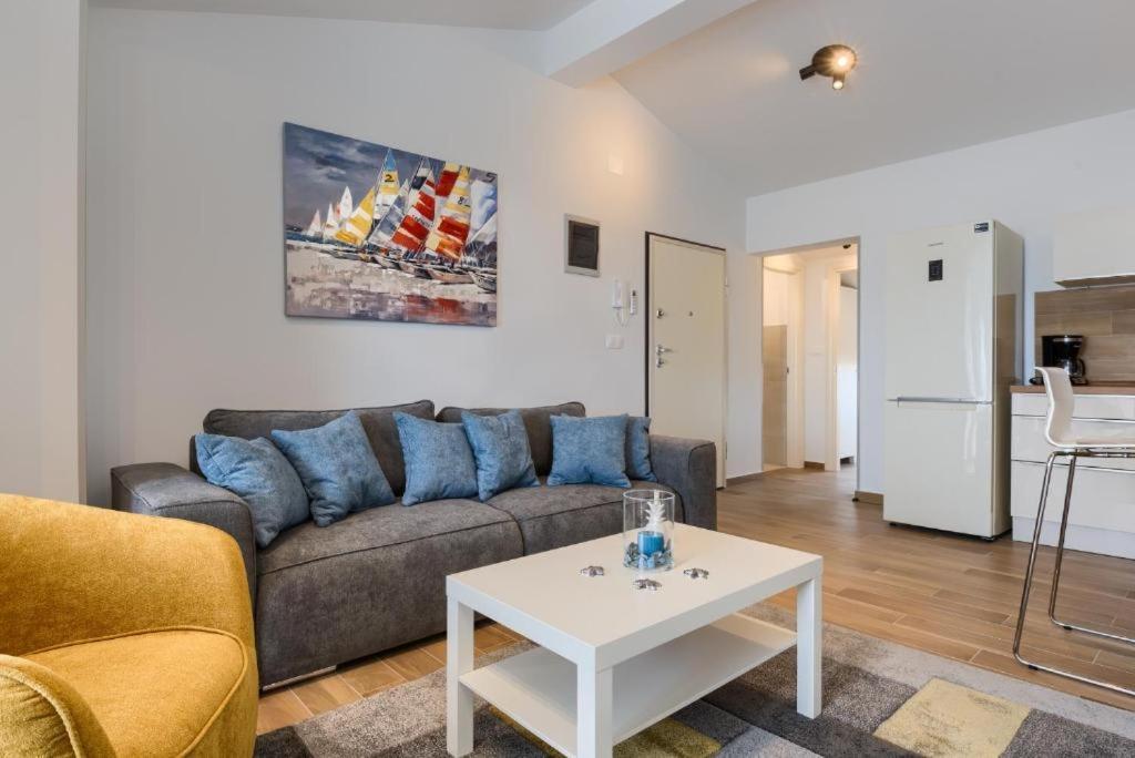 Apartments Dream In Arena 1 Pula Center Free Parking Exterior photo