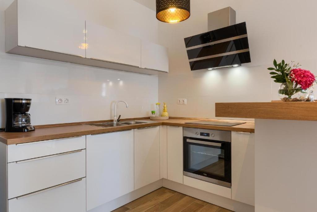 Apartments Dream In Arena 1 Pula Center Free Parking Exterior photo