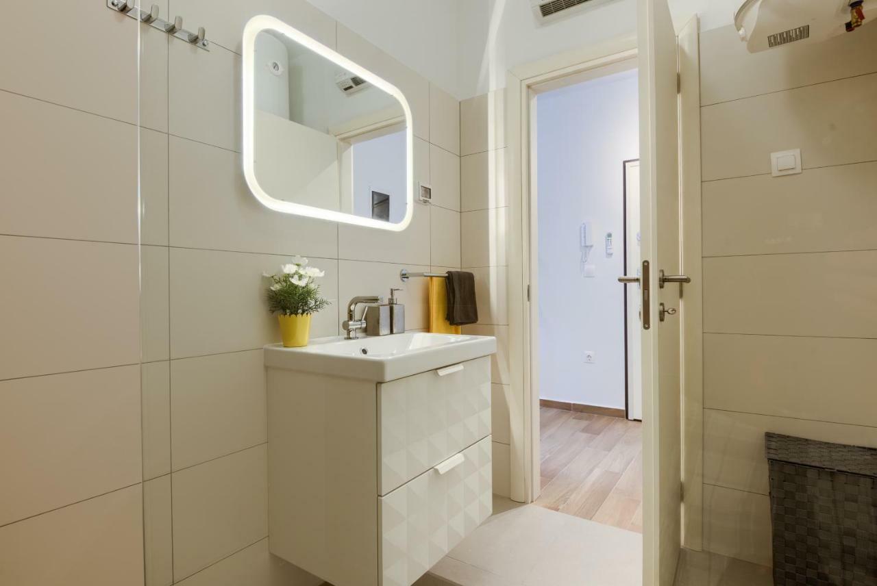 Apartments Dream In Arena 1 Pula Center Free Parking Exterior photo