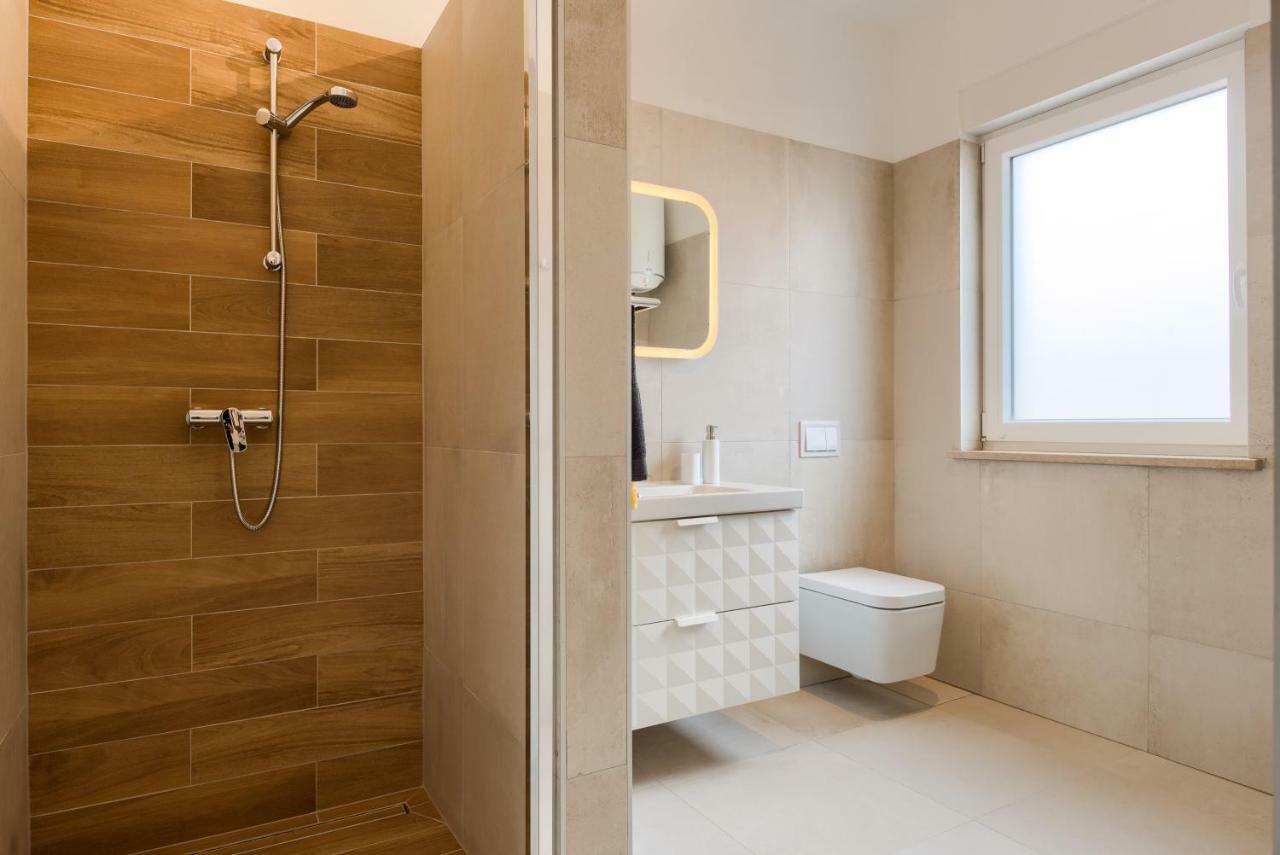 Apartments Dream In Arena 1 Pula Center Free Parking Exterior photo